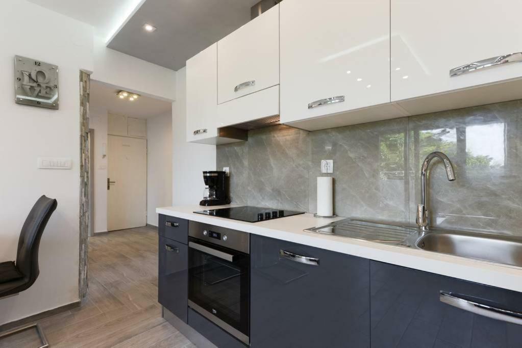 Reza Luxury Apartment Zadar Exteriör bild