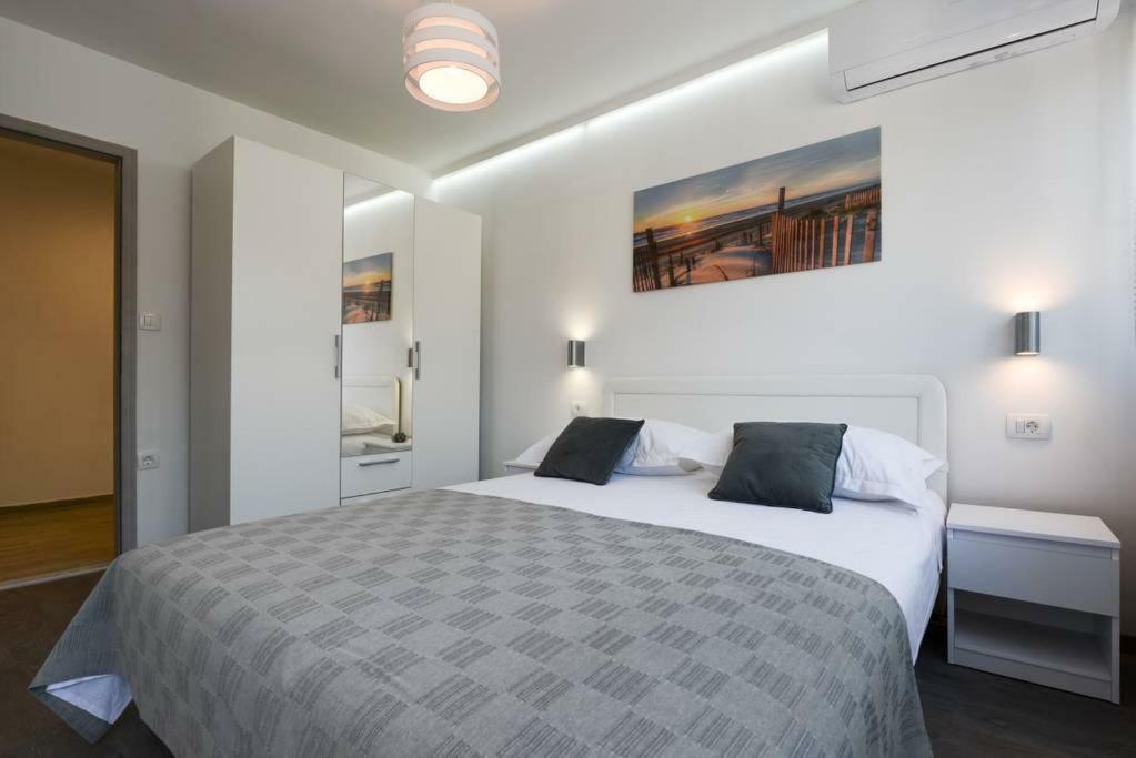 Reza Luxury Apartment Zadar Exteriör bild