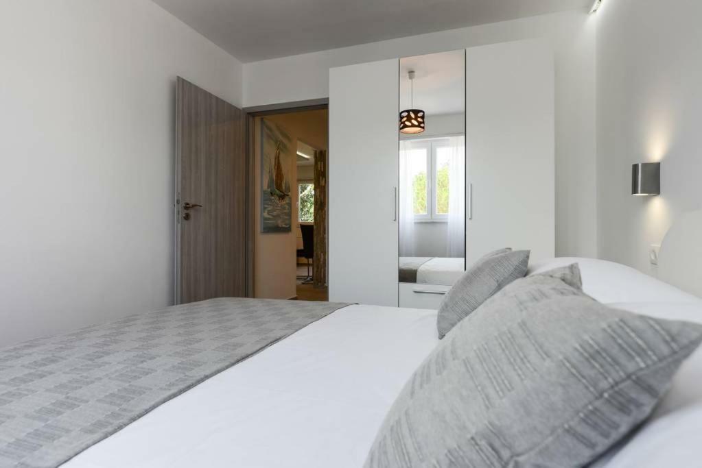Reza Luxury Apartment Zadar Exteriör bild